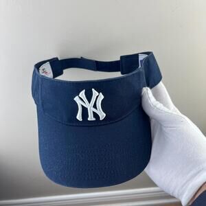 Vintage Y2K New York Yankees Visor Strapback Hat 90s